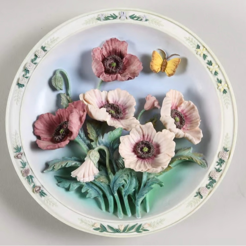 Lena Liu’s Beautiful Garden by BRADFORD EXCHANGE The Poppy Garden Plate